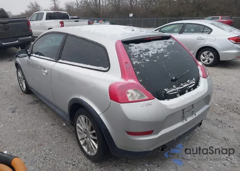2011 Volvo C30 T5/T5 R-Design из США, поврежденный, VIN YV1672MK7B2203627
